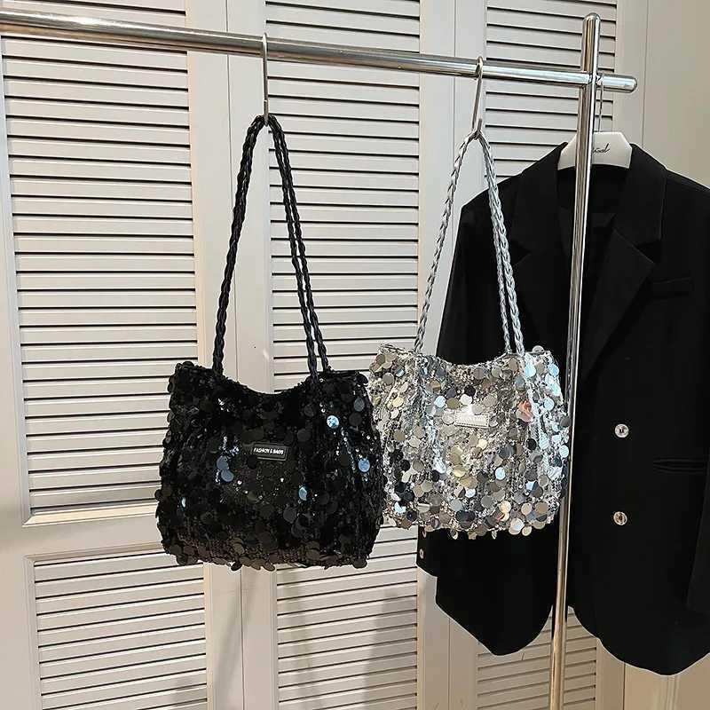 Sparkling Sequin Large Capacity Commuting Tote Bag 2024 New Womens Zipper Closure Shoulder Bags Fashion Charm Classroom Handbag Y250730