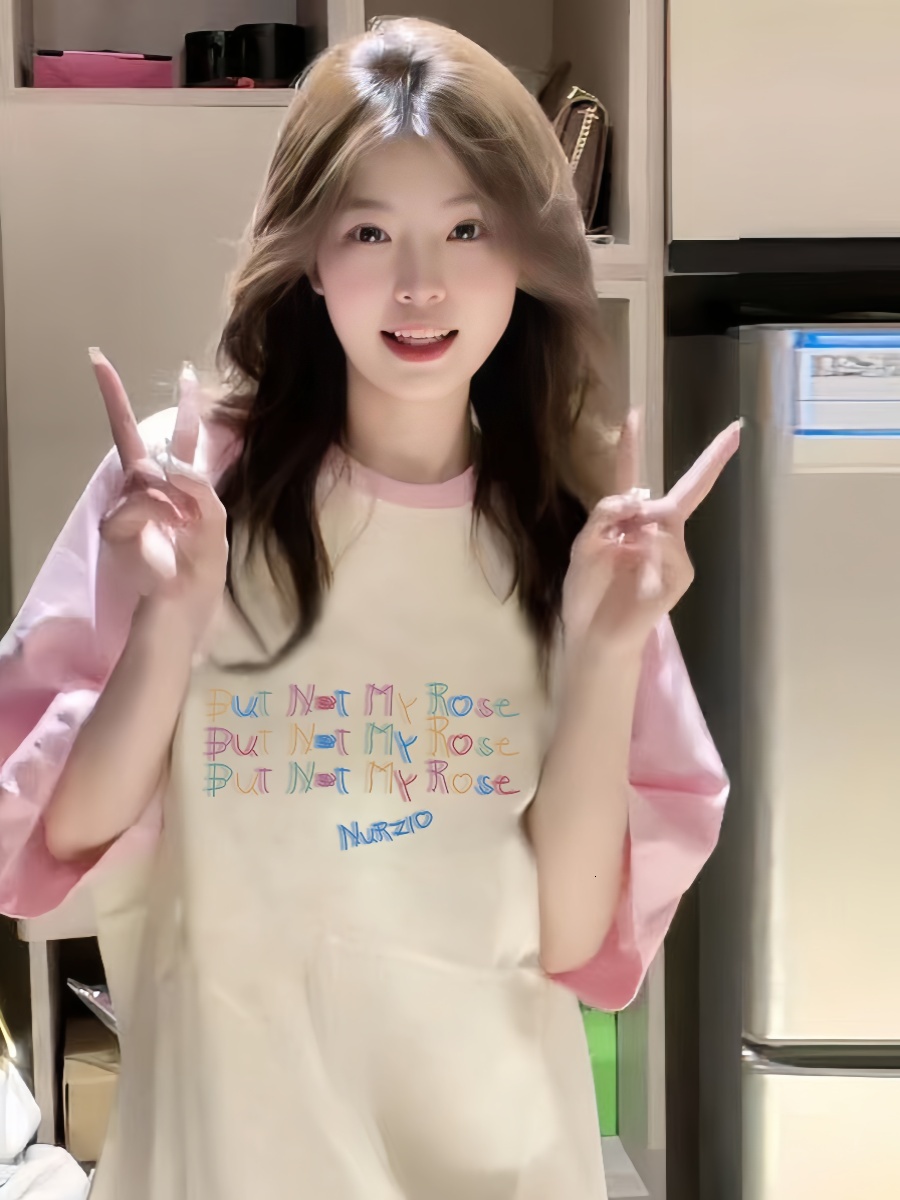 2025 set short sleeved women's T-shirt summer new hot style loose half sleeved high school and high school students new designer T-shirt