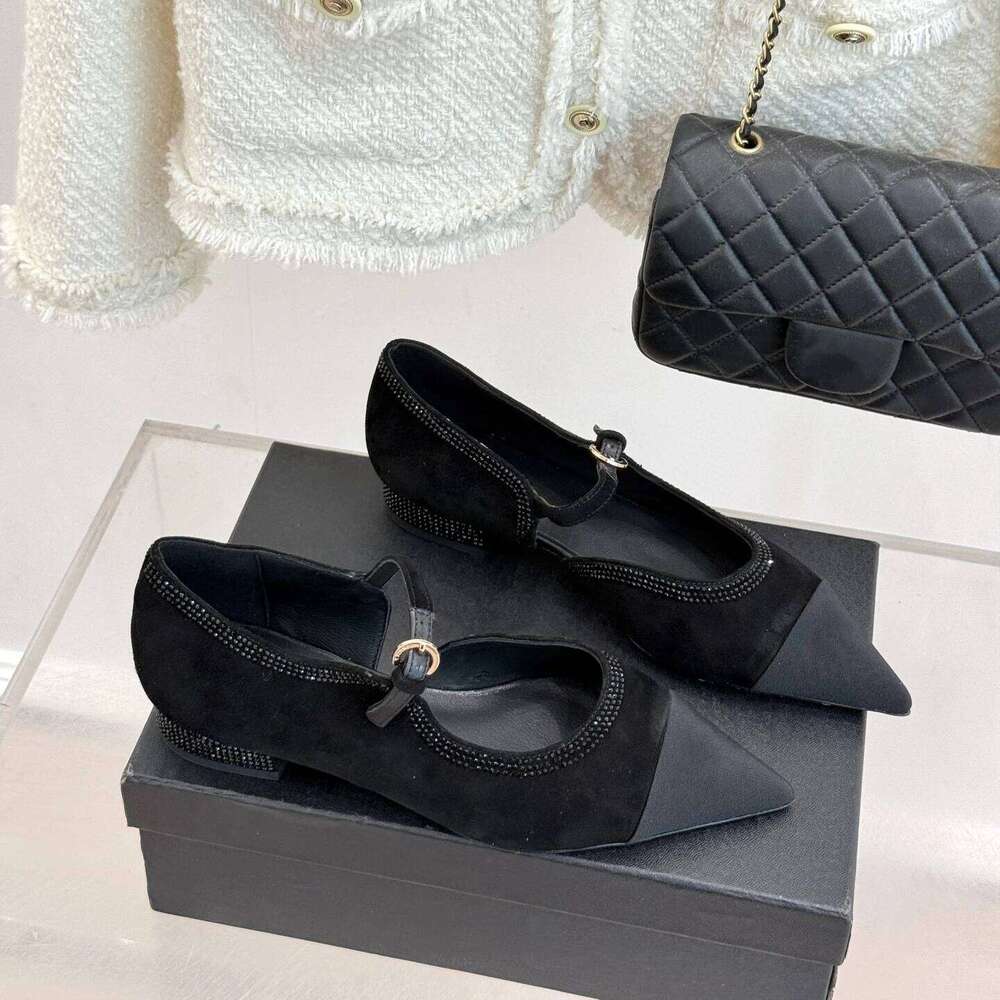 New Women Size35-41 Natural Cow Suede Flats Maey Janes Low Heels Pointed Toes Crystals Designer Shoes Zapatillas De Mujer f0e