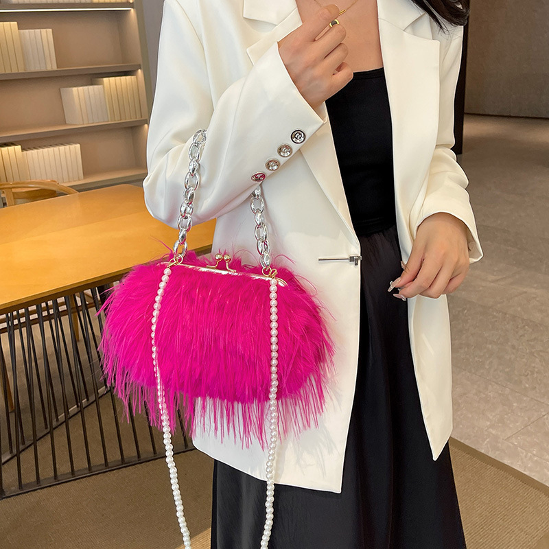Large Capacity Plush Women's Pearl Chain Clip Fairy Style Single Shoulder Crossbody Bag ddmymoon