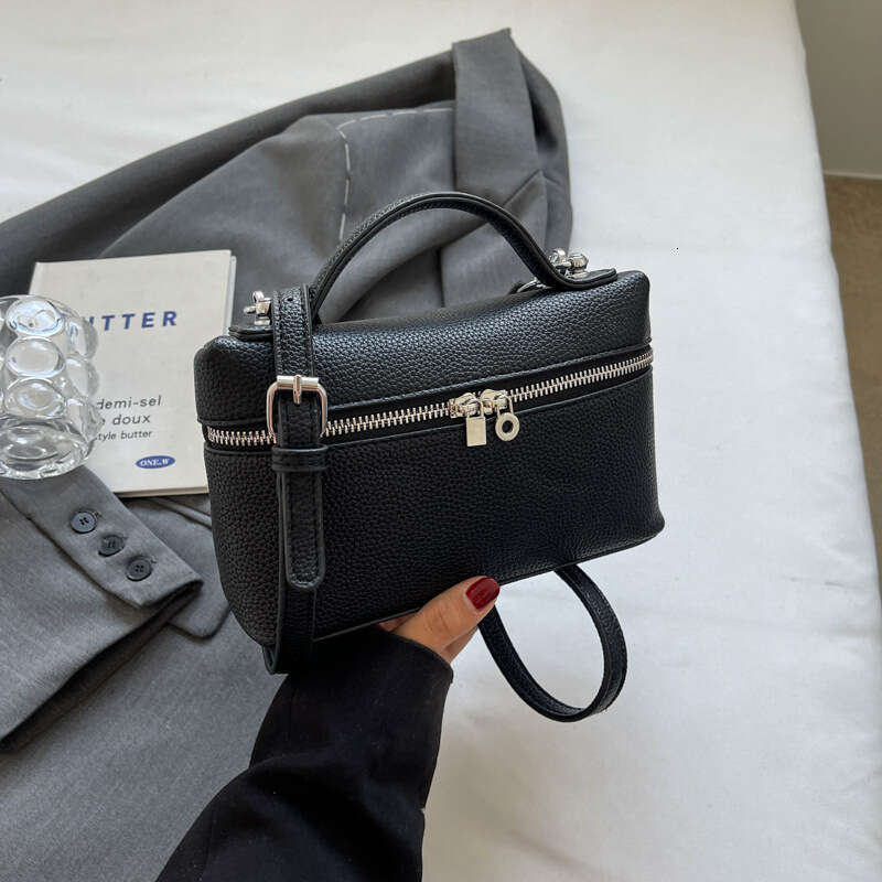Designer Bag Luxury Bag Korean Fashion Handbag New Simple Candy Color Stylish Small Shoulder Bag Square Textured Casual Crossbody Trendy