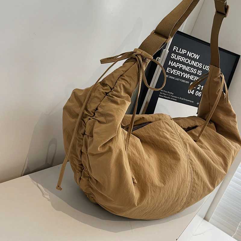 Trendy Fashionable Shoulder Bags Wrapped with Dyed Nylon Canvas Bag Large Capacity Single Shoulder Crossbody Hobos Bag Y250730