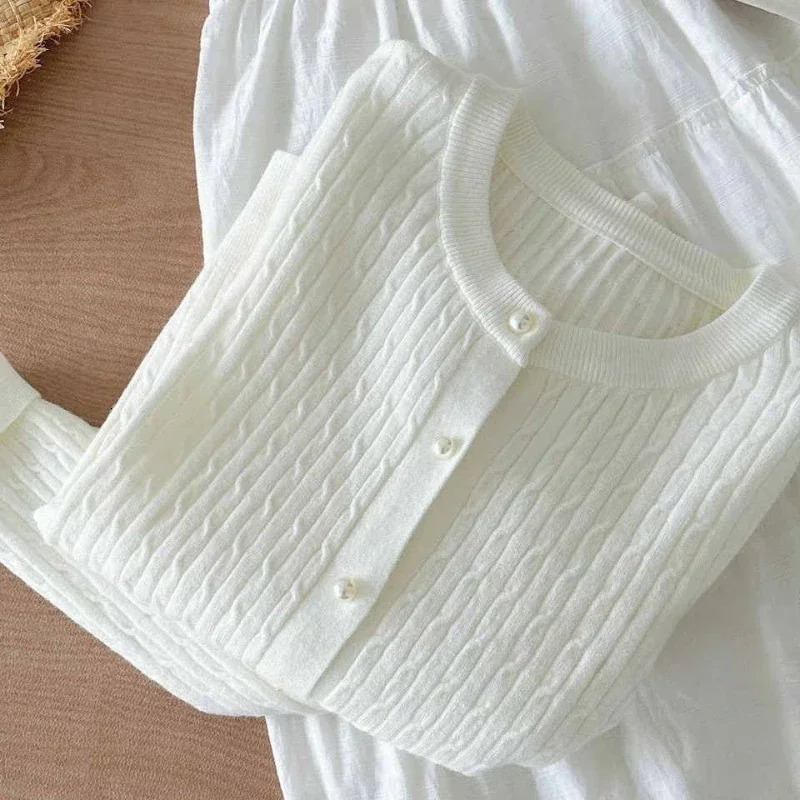 Women Casual Loose Long Sleeved Base Sweater Korean Style Fashion Autumn Winter ONeck Cardigan Twists Knitted 250730