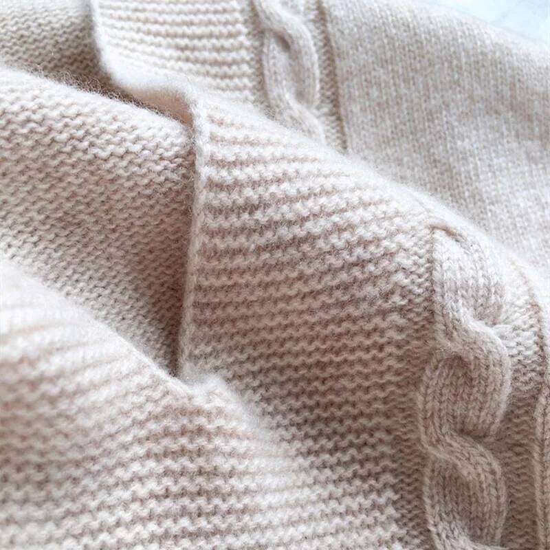 Designer Clothing 2025 Wool Cashmere Women V-Neck Thick Sleeveless Wild Sweater Autumn Large Size Waistcoat Knit Vest Pullover