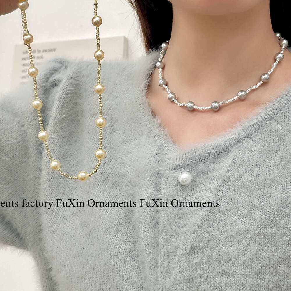 2024 New Light Fashion Niche Shijia Pearl Versatile Necklace High-end Design Collarbone Chain for Women 028