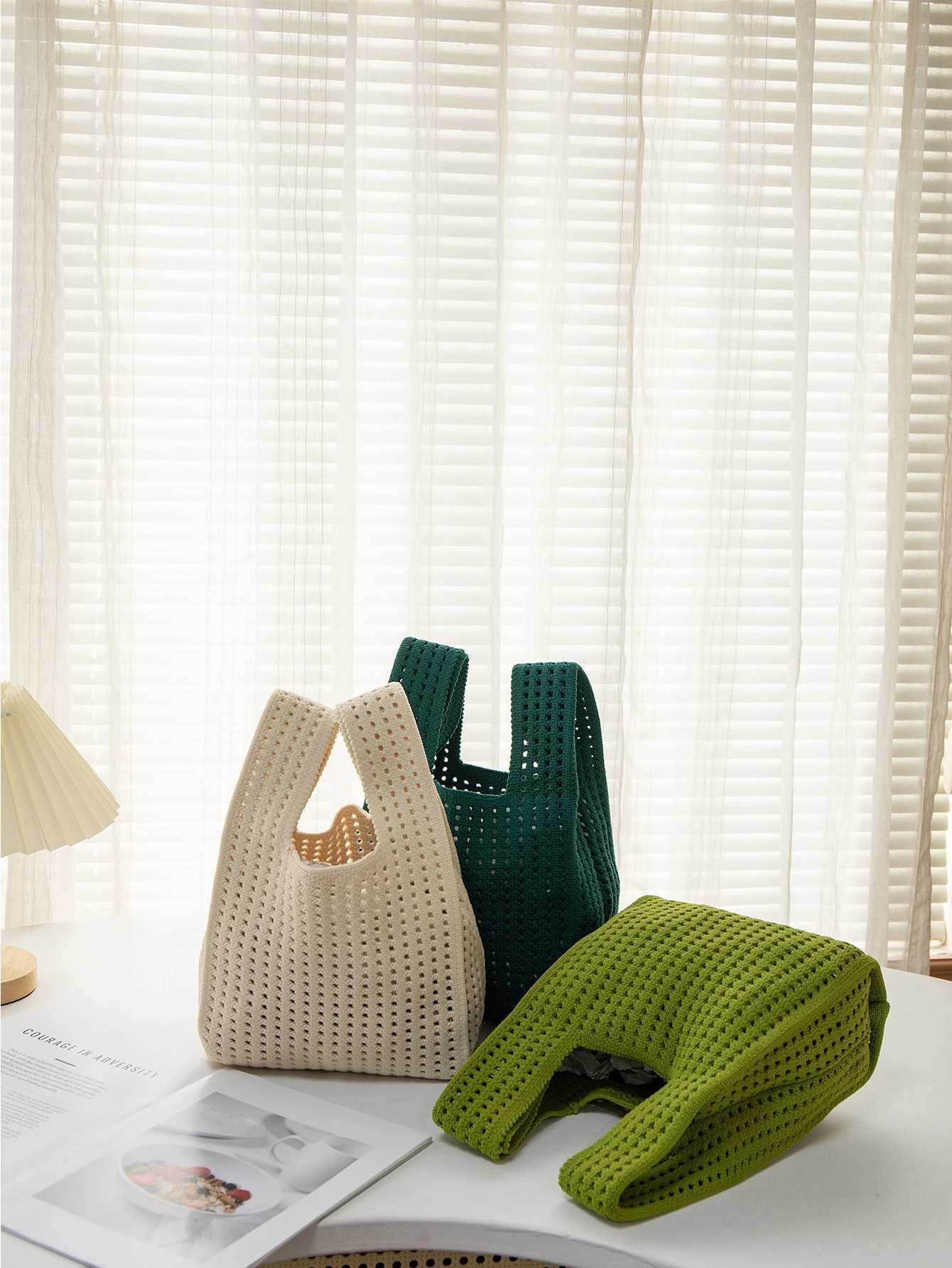 Handmade Knit Handbag Women Mini Knot Wrist-bag Female Casual Color Wide Stripe Plaid Tote Bag Student Reusable Shopping Bag G250729