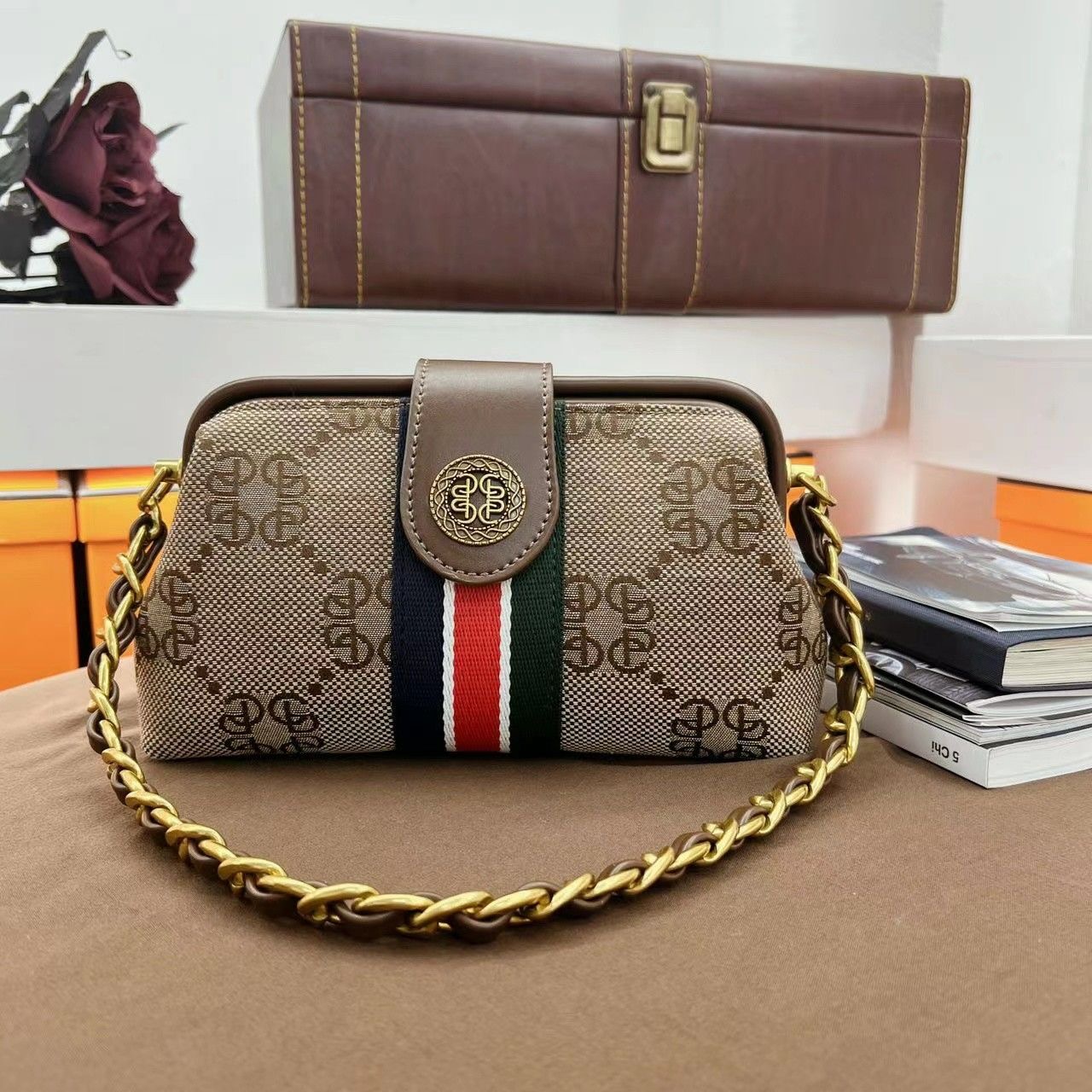 Designer bag new handbag Printed pattern color retro style dumpling bag shoulder bag clip bag crossbody bag