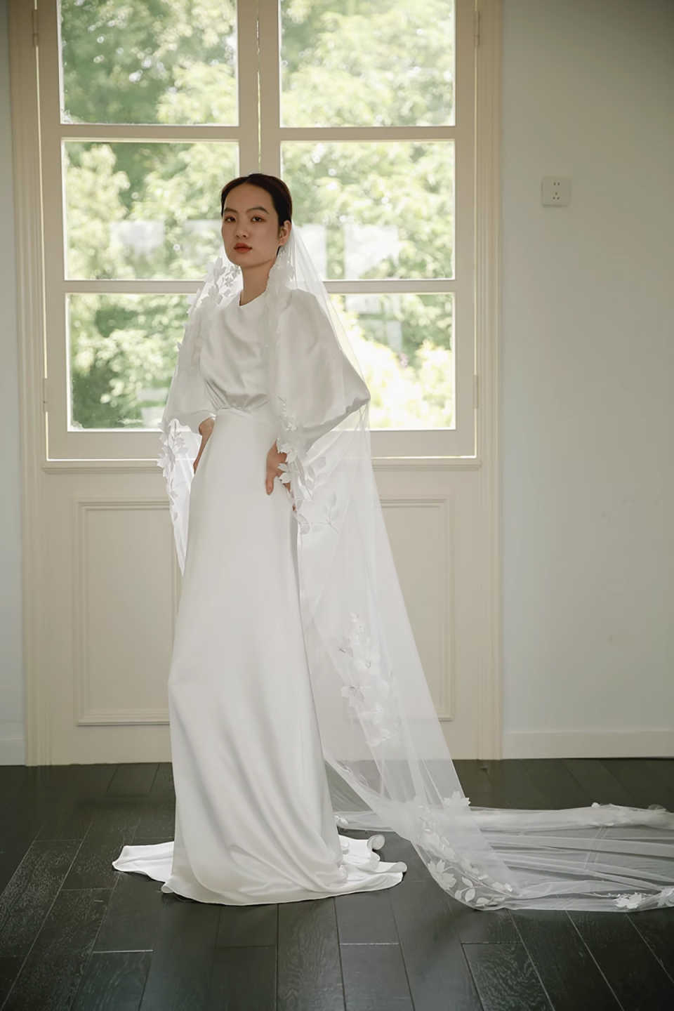 Wedding Veils Applique Edge Long Cathedral One Layer Bridal Veil With Comb For Bridal Wedding Accessories