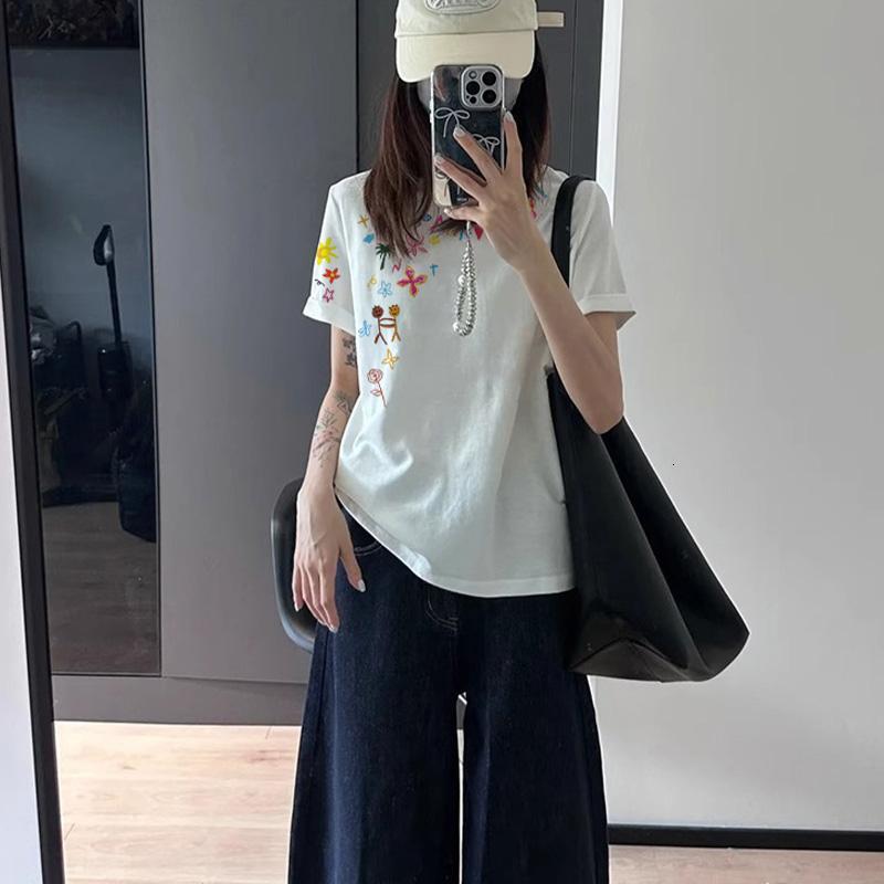 2025 American hip-hop style off shoulder short sleeved women's T-shirt summer new cotton lazy style loose round neck top new designer T-shirt