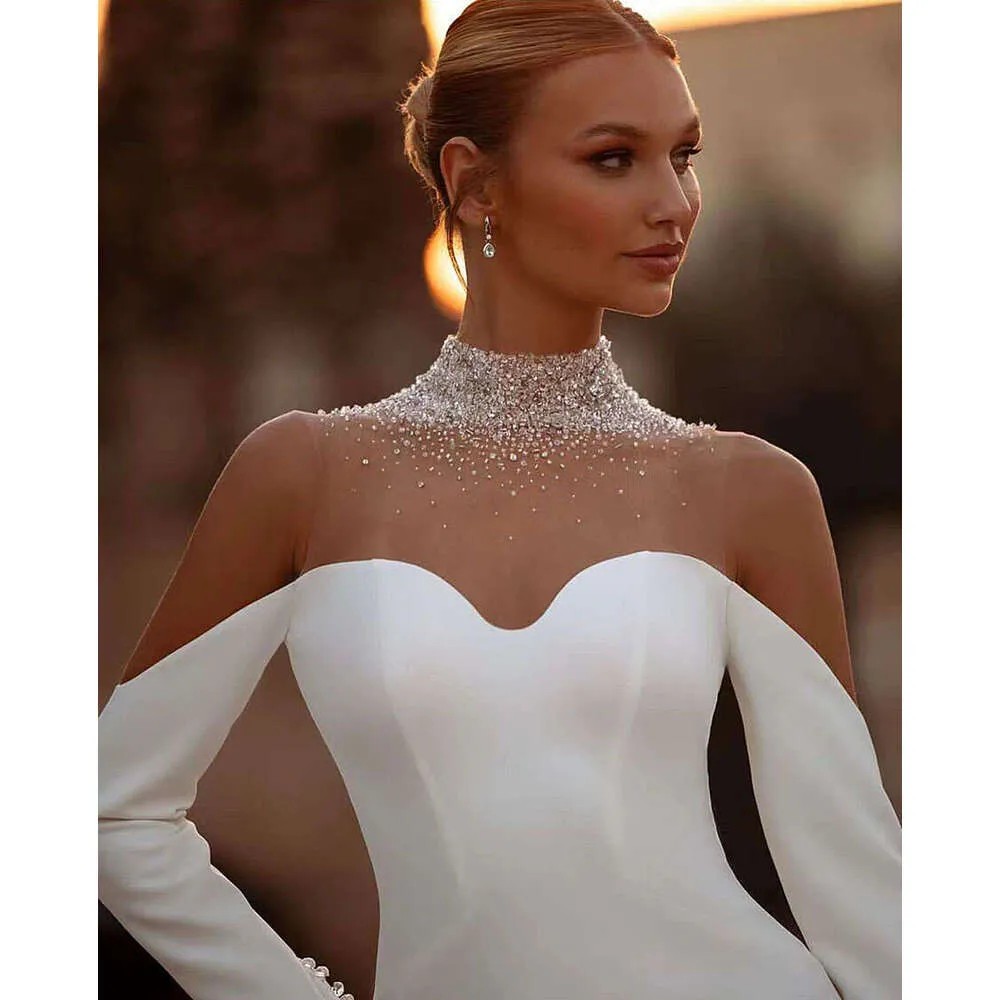 Luxury Saudi Arabic Wedding Dresses Long Sleeves High Neck Dubai Crystal Beaded Lace Bridal Gowns Vestido de Novia