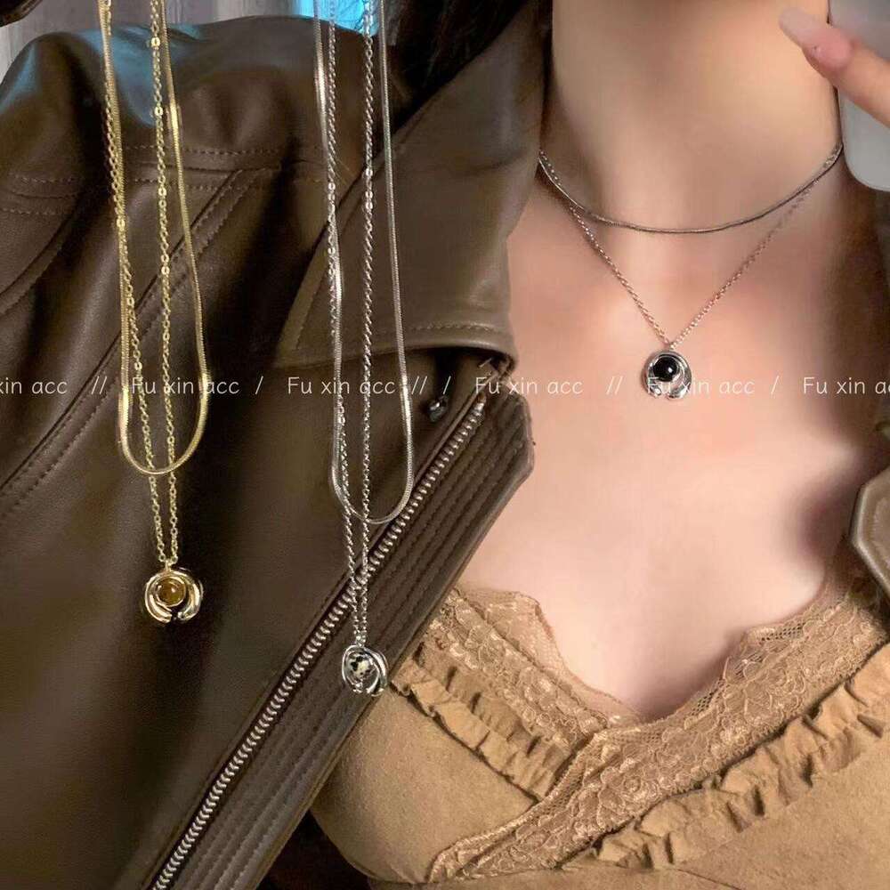 Four Seasons Versatile Double Layer Stacked Abstract Pattern Necklace for Women, Melad Sweater Chain, Niche Light Collarbone Chain 14c