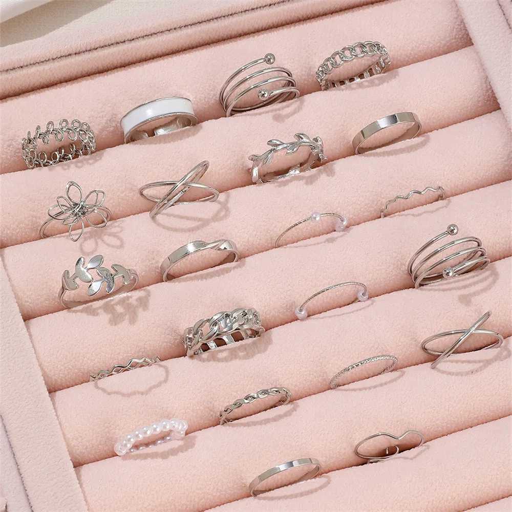 Silver Color Geometric Knuckle Ring Set for Women Artificial Pearl Simple Chain Finger Ring Bohemian Jewelry Accessories y250730