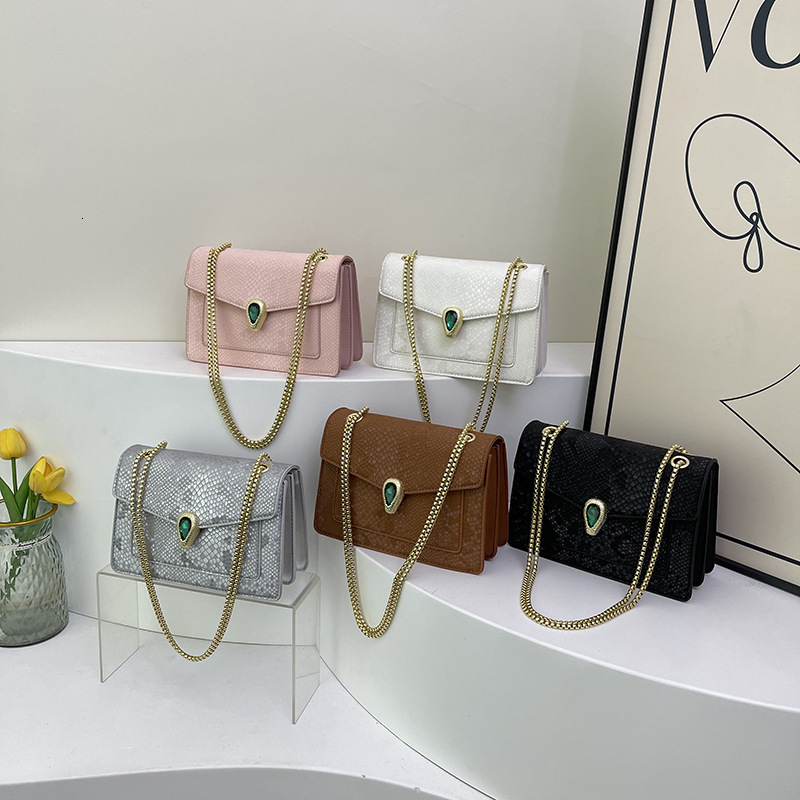 2025 New Snake Pattern Diamond-Studded Light Luxury Chain Textured Commuter Women's Single Shoulder Crossbody Small Square Bag ddmymoon