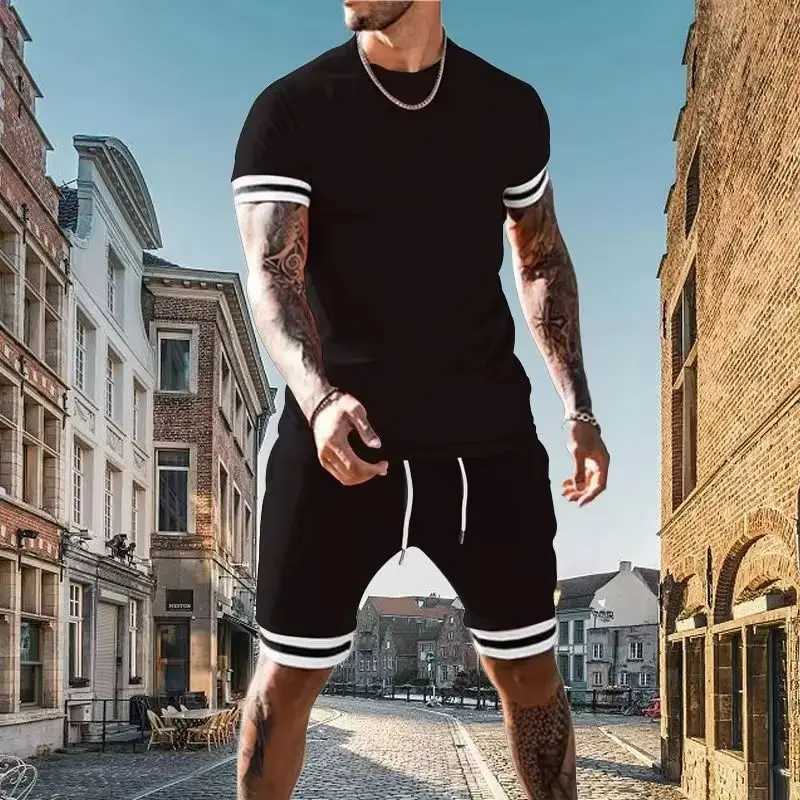 2025 EUROPEAN AND AMERICAN Mens Summer Loose Set Short Sleeved Shorts Sports Set Running and Fitness Sportswear TWO-PIECE SET XJ250731