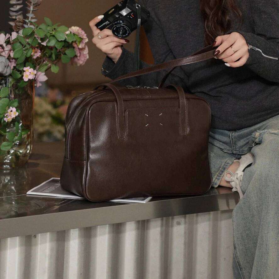 Genuine Leather Underarm Tote 2025 New Niche Design Large Capacity Cowhide Simple Fashionable Women's Handbag Shoulder Bag