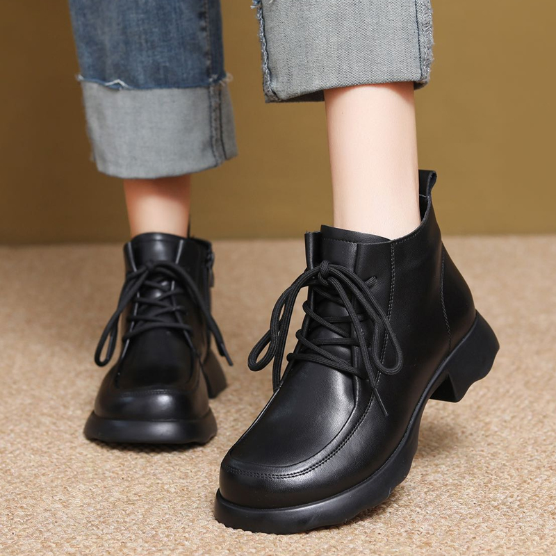 Retro Martin Boots Women's 2025 Winter New Style Chunky Heel Lace-Up Short Boots Low-Top Leather Boots Mom Shoes Thickened Warmth