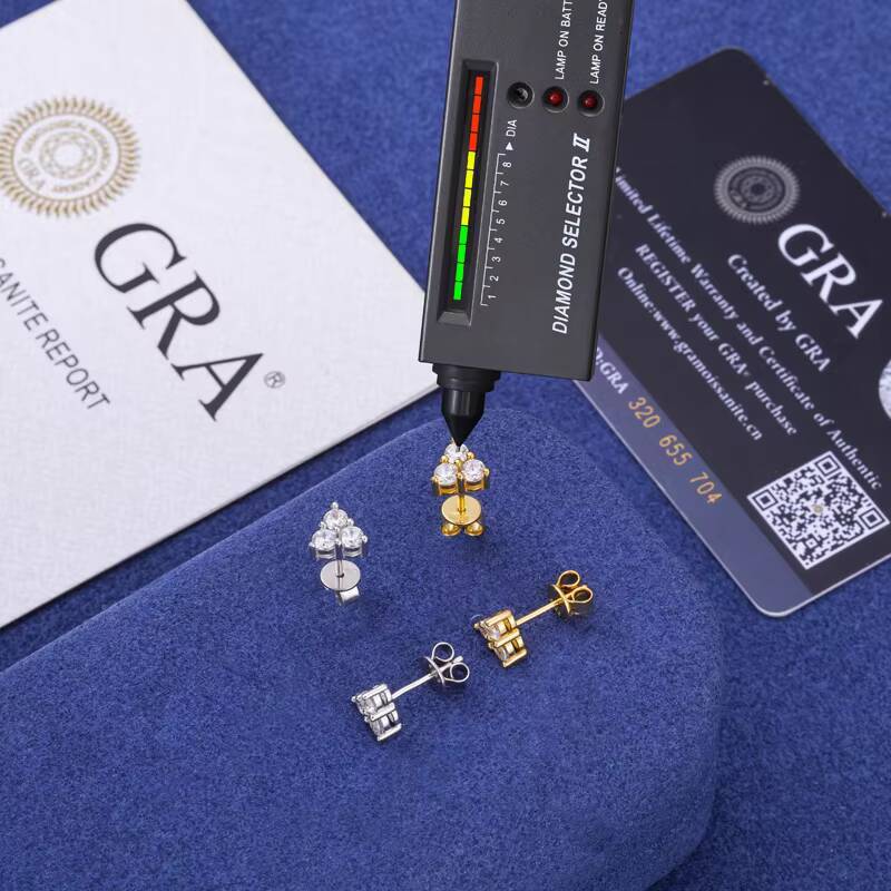Factory 925 Sterling Silver Three Diamond Triangles Stud Earring High Quality Moissanite Geometric Ear Wholesale Bulk