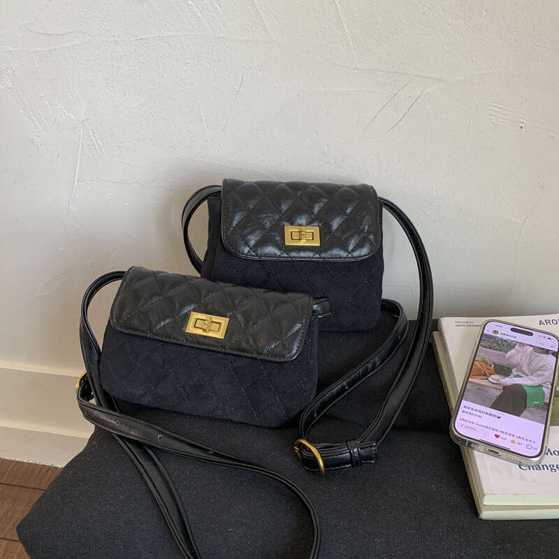 Lingge color blocked single shoulder crossbody bag with imitation leather velvet and PU leather sense flip cover bag, fashionable and versatile daily 