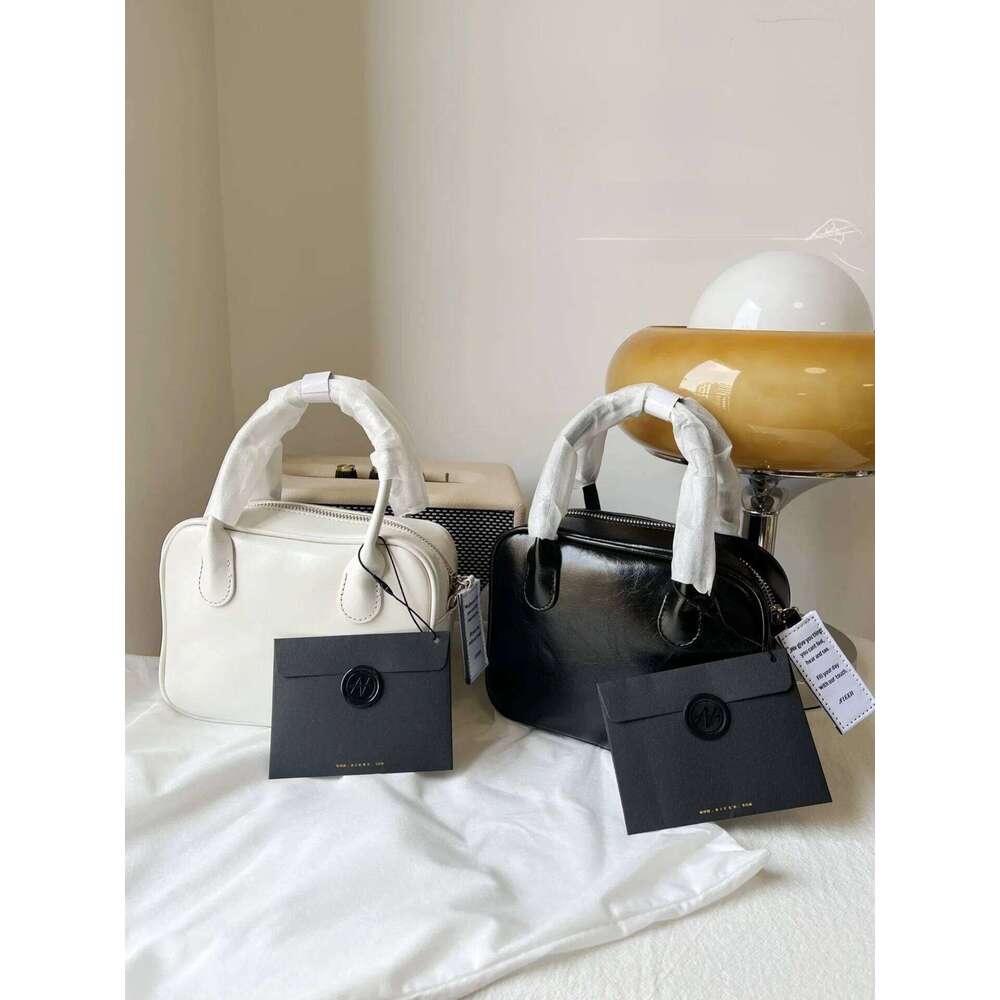 College Sle Genuine Cowhide Leather Small Square Single Shoulder Slant Crossbody Bag Trendy Youth Casual Handbag