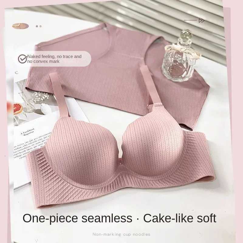 2024 New Push Up Bra for Small Chest Ultra Thick 6CM Padded No Steel Ring Comfortable Sexy Lift Lingerie for Flat Chest Women Z250730
