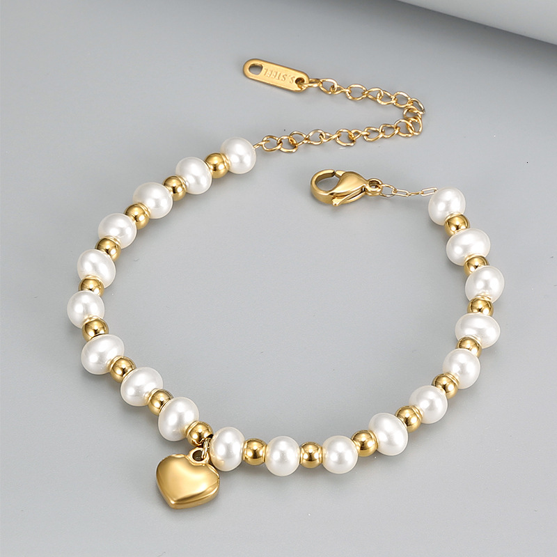 Korean Version Creative Fashion Sweet Niche Design Personality Designer bracelet Heart Pearl Bracelet Madam Casual Women's Titanium Steel Jewelry