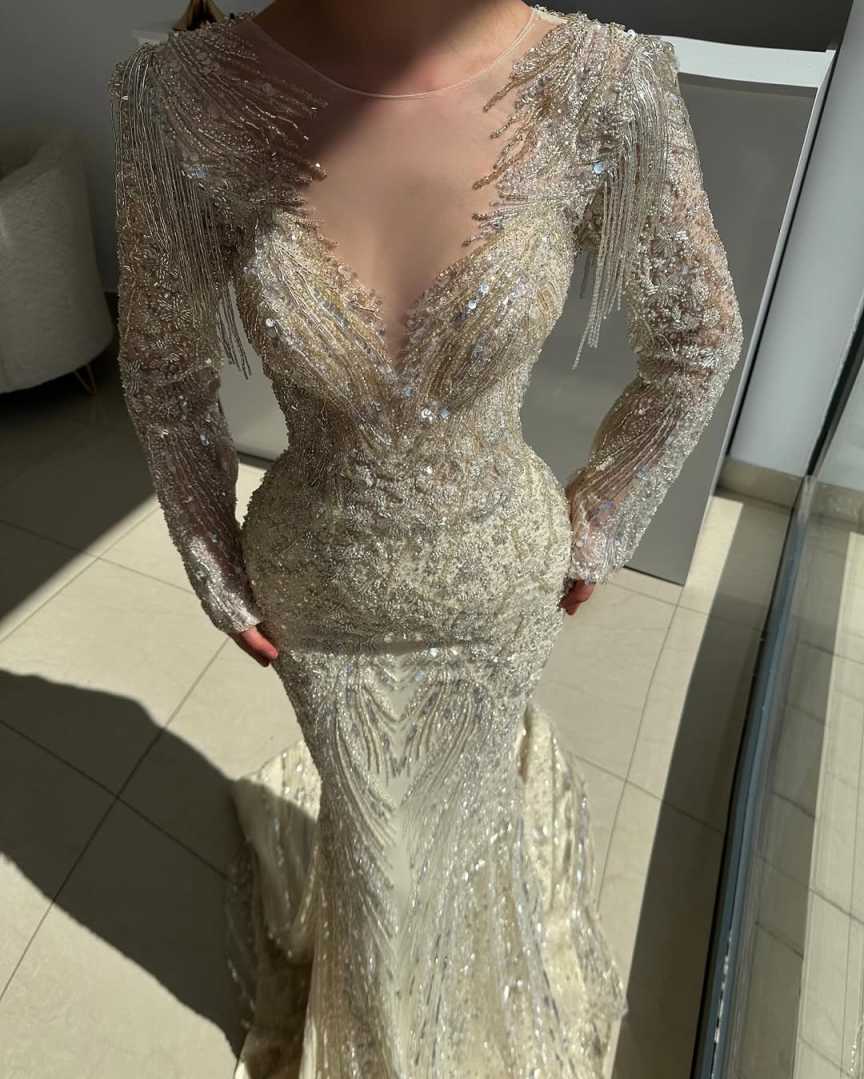 Luxury Evening Dresses For Women Jewel Neck Long Sleeves Gown Sequins Appliques Sweep Train Dress Party Customized Dress