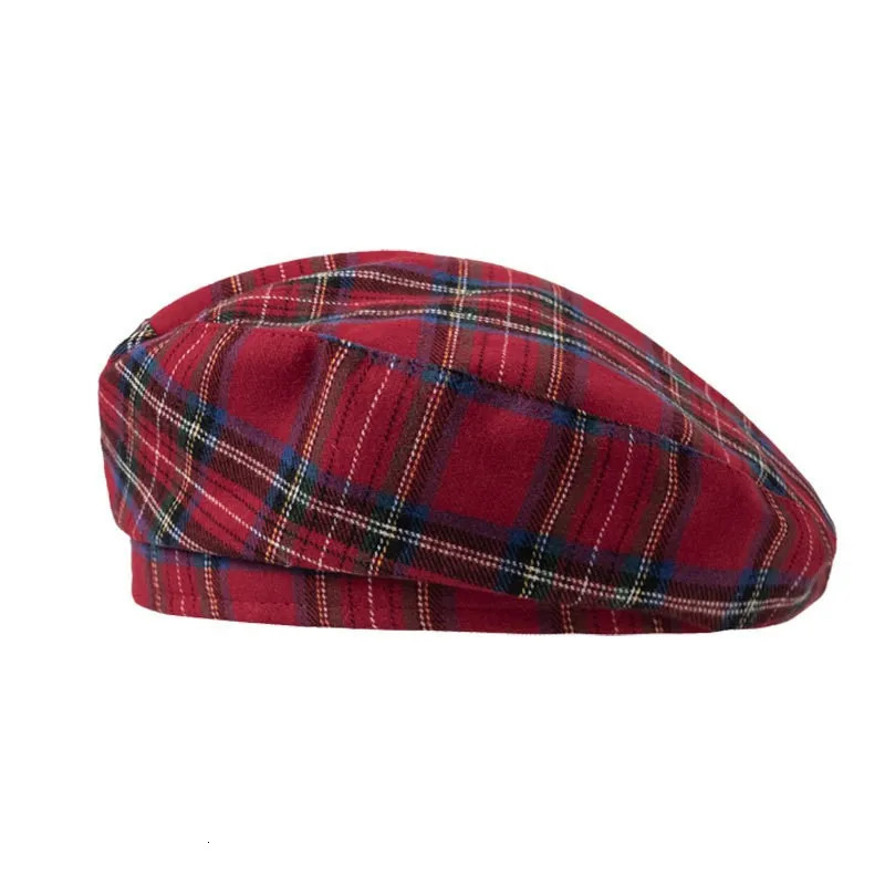 Red Plaid Beret for Women Men British Girl Sweet Cool Bonnet Korean Style Flat Top Berets Hat Female Retro Painter Cap 250730