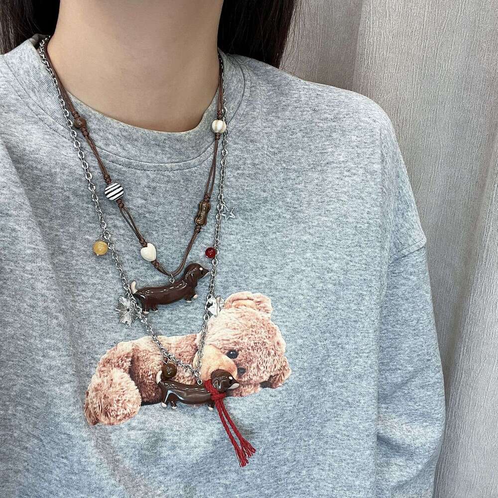 Cute Dog Red Scarf Pendant Necklace High-end Light Niche Autumn Winter New Sweater Chain Accessories for Women e0e