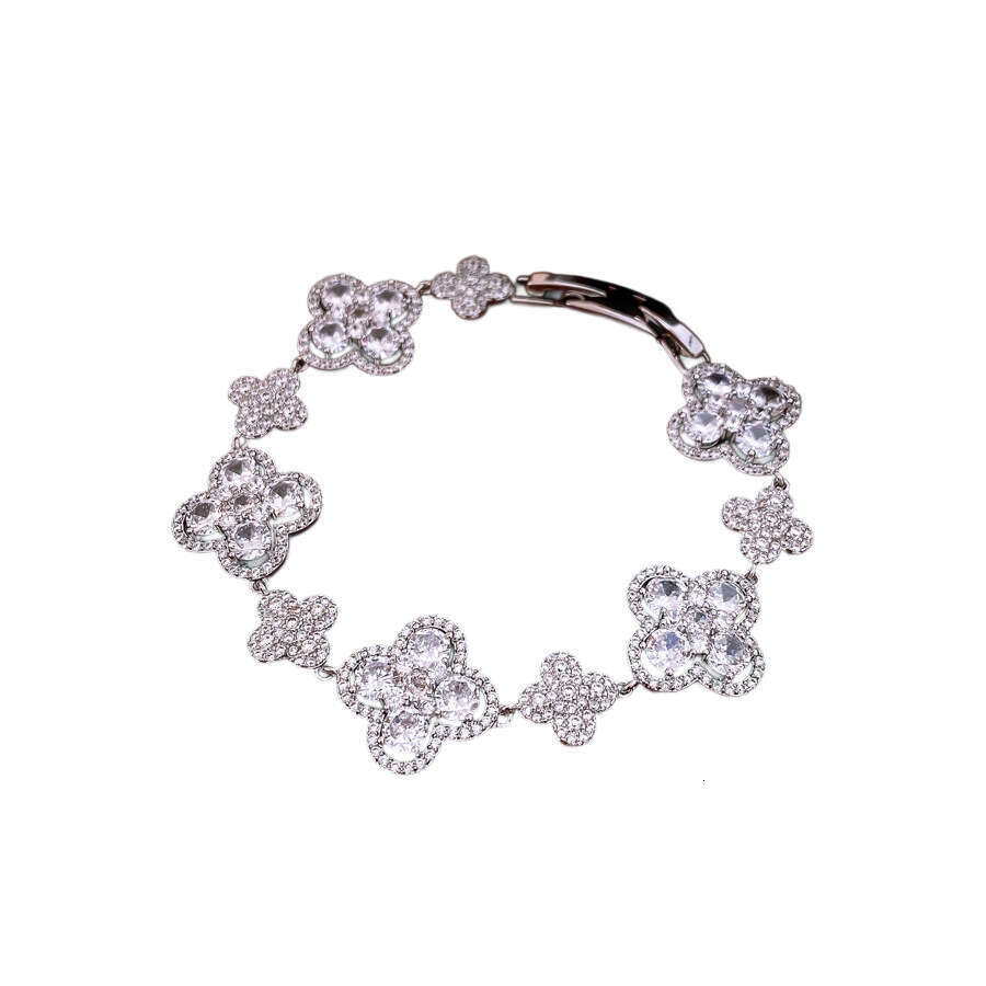 designer Korean Style Super Shiny Zircon Hollow Flower Light High-end Feel Bracelet Niche Fashion Exquisite Jewelry for Women