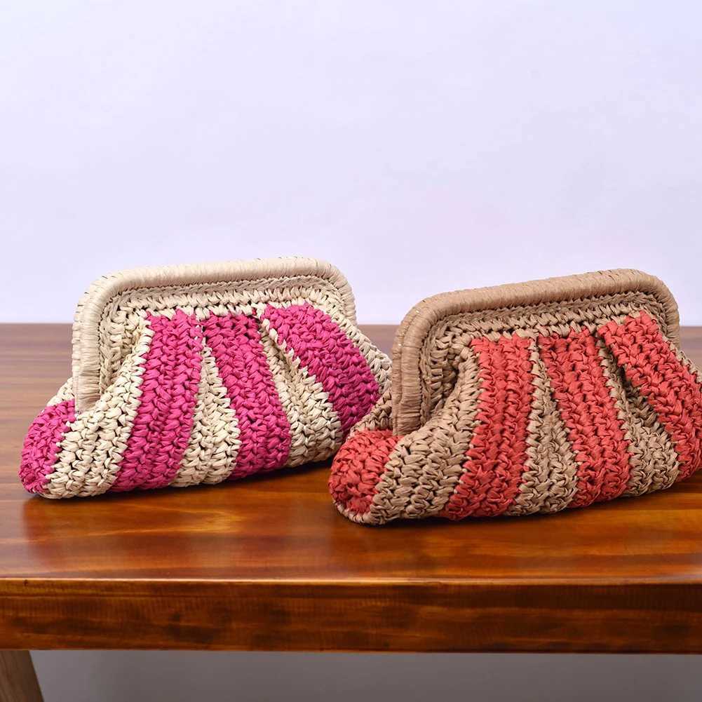 Straw Clutch Handbag Handmade Clutch Purse Cloud Dumpling Bag Striped Woven Handbag Designer Weaving Pouch for Outdoor Travel Y250730