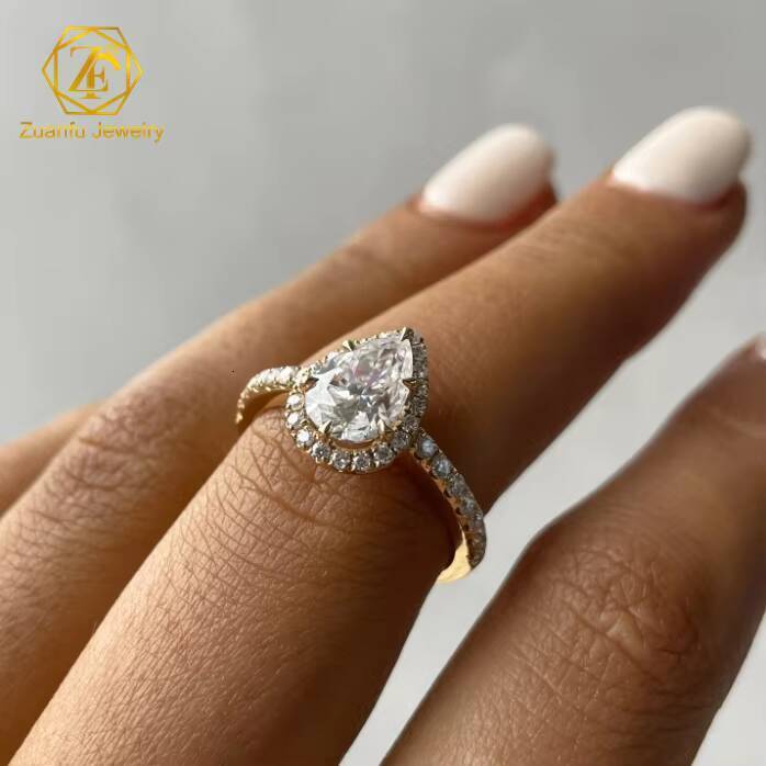 Luxury Custom Classic Style Pear Cut Moissanite Wedding Ring for Women 10K 14K 18K Gold Small Ice Stones Unique Customizable