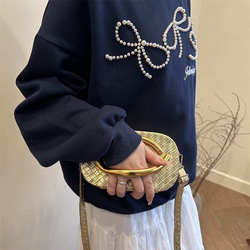 Hot Selling Wrist Box for Women 2025 New Fashion Woven Feel Single Shoulder Crossbody Evening Bag ddmymoon