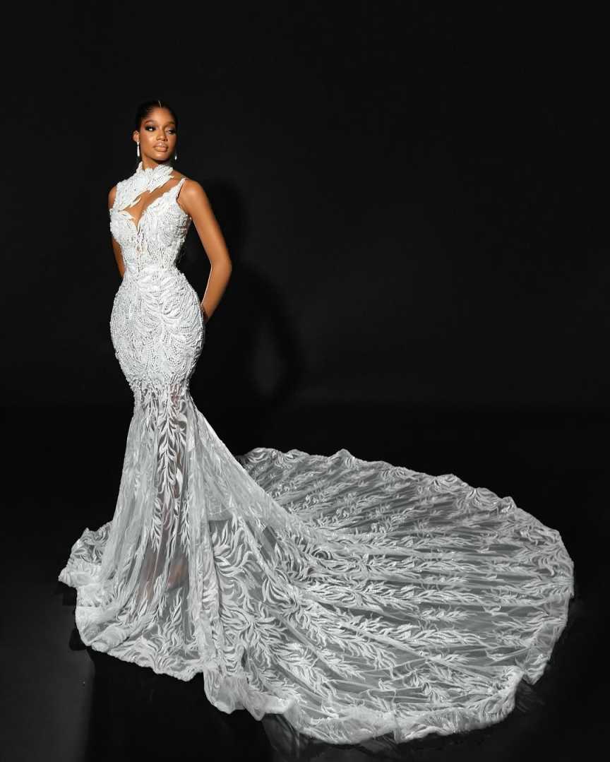 Luxurious High Neck Pearls Wedding Dresses Sleeveless Beading Lace Mermaid Bridal Gown Customized Sweep Train vestidos de novia