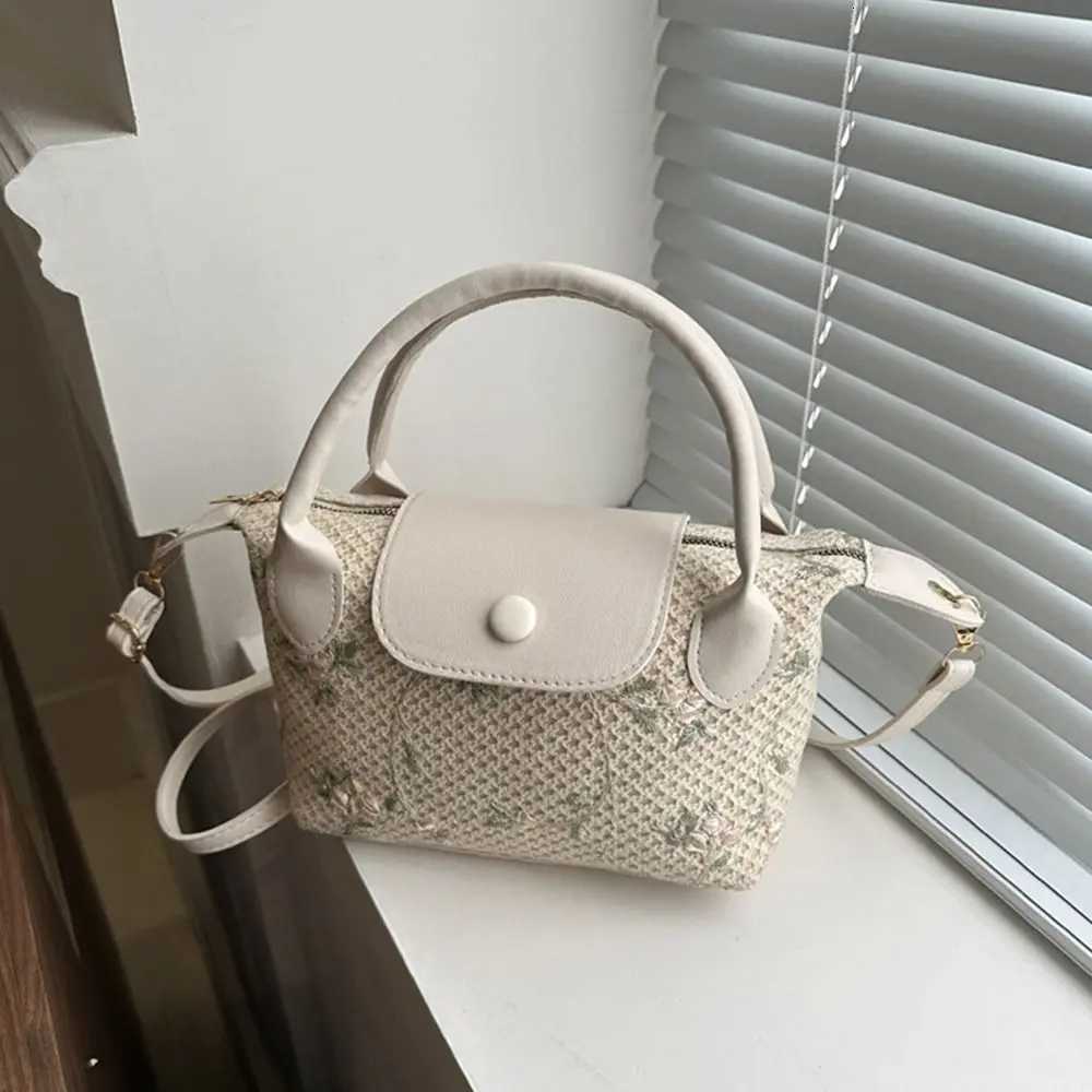 Handmade Braid Straw Bag Large Capacity Shoulder Bags Rattan Woven Handbags Messenger Bag Fashion Summer Beach Crossbody Bag Y250730