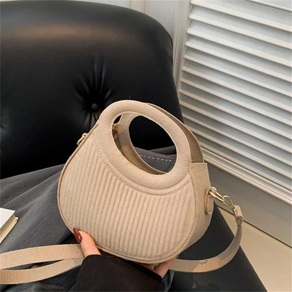 Women Top-handle Bags Candy Color Crossbody Bag 2024 New Fashion Casual Shoulder Bag Portable Womens Bag Female Felt Handbags Y250730