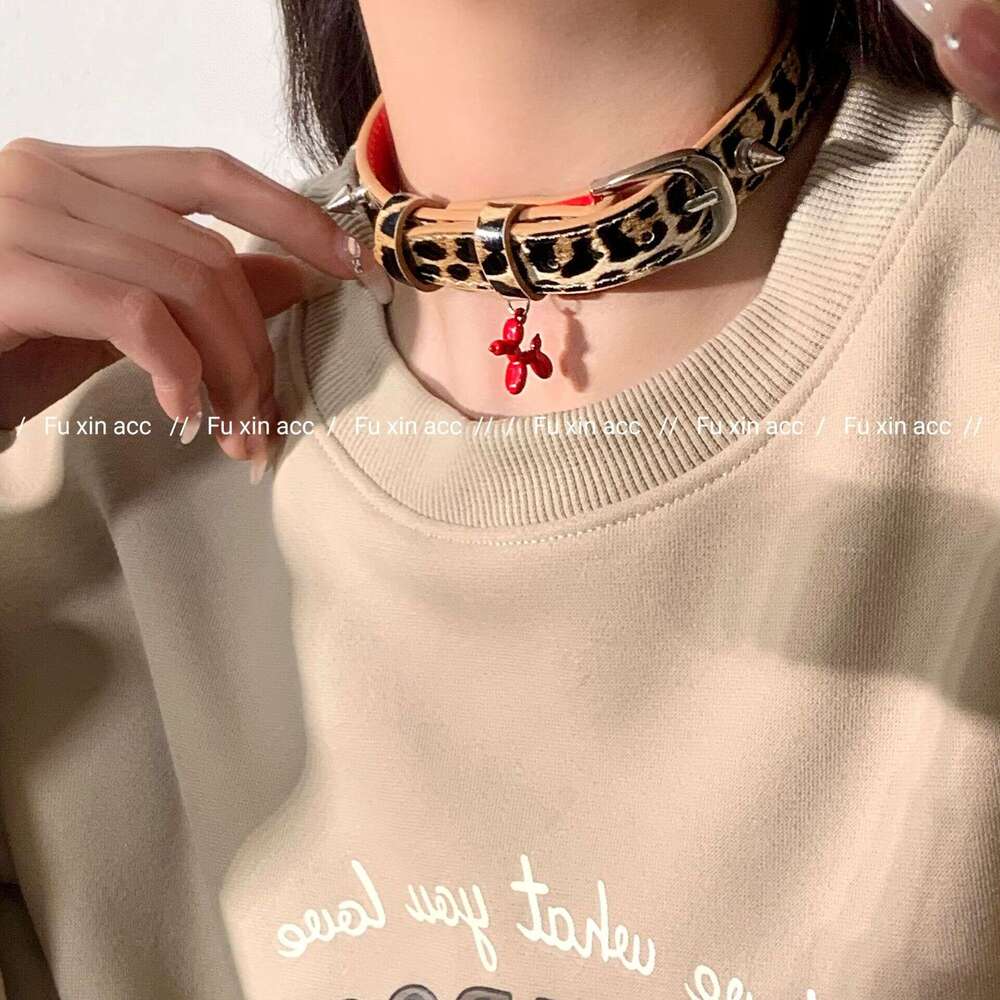 Leopard Print Choker Necklace Summer Puppy Collar Adjustable Design High-End Feel Versatile Clavicle Chain a44