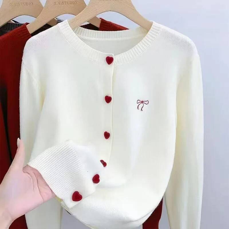 Women's Clothing Vintage Love Button Knit Cardigan Autumn/Winter Fashion All-match Bowknot Embroidery Sweaters Lady Elegant Tops ddmysept