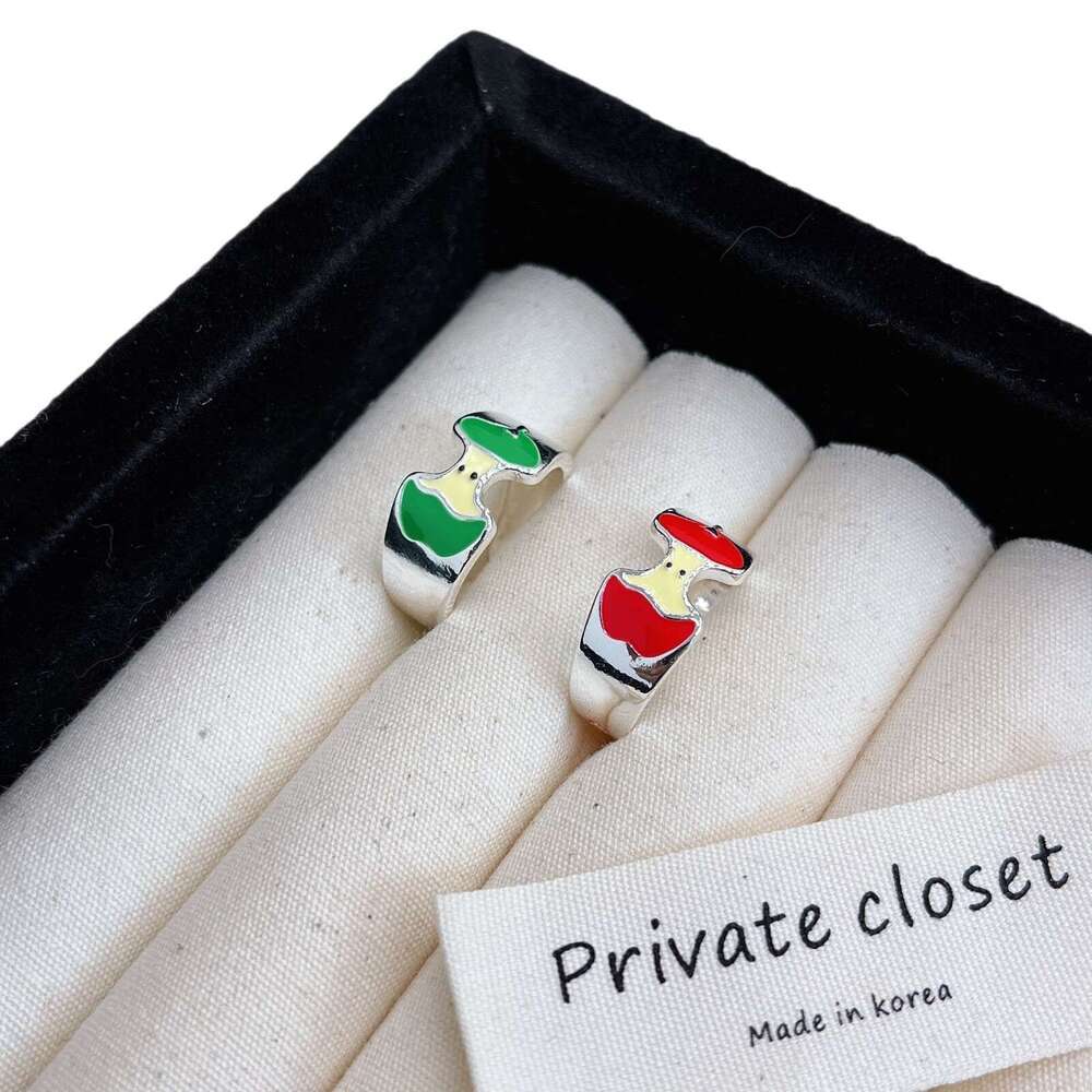 An Apple Core Open Fruit Niche Design Creative Unique Personality Fashion Ring Birthday Gift 791