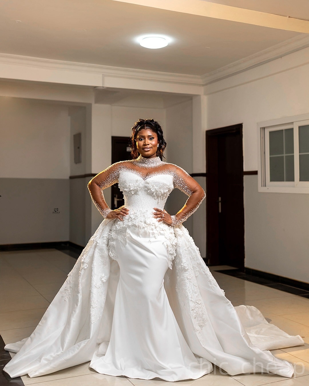 2025 Aso Ebi Plus Size Off White Mermaid Wedding Dress Beaded 3D Floral Lace Satin Detachable Train Bridal Gowns Dresses ZJ06785