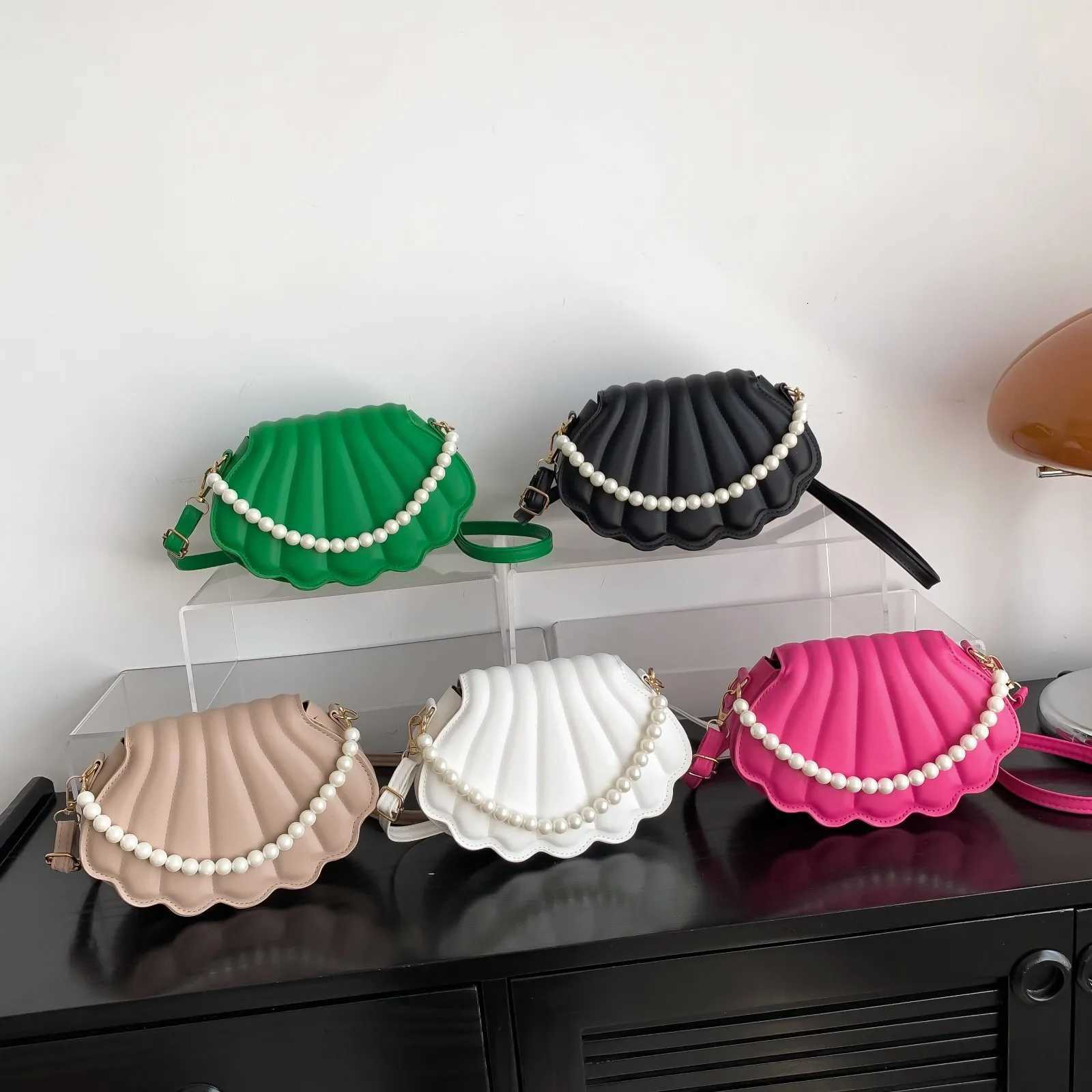 PU Leather Women Small Crossbody Shoulder Bags Shell Pearls Handbags Solid Color Lady Messenger Bag Trendy Cellphone Clutch Bag Y250730