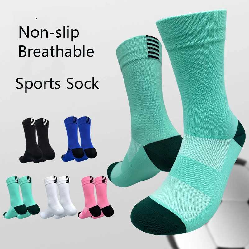 3 Pairs New Cycling Socks Men Breathable Mesh Running Socks Quick Dry Mid Tube Cycling Sports Racing Road Bicycle Socks MTB Bike Z250731