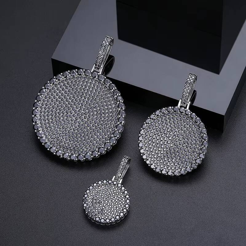 Fine Hip Hop Jewelry 20/30/40mm Silver Pass Diamond Tester VVS Moissanite Iced Out Disc Coin Tag Pendant Necklace for Men Women