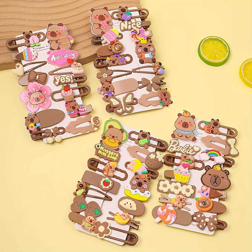 14 Pieces of Multi-Color Cute Kapibara Hairpin Set Including Various Fashion Elements of Butterflies and Flowers R250730
