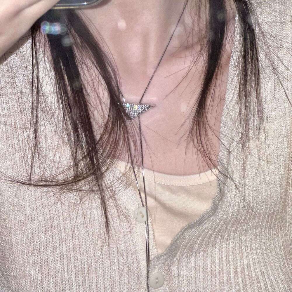 FUXIN New Inverted Triangle Full Dia Fashion Necklace Niche Simple High-end Feel Pull-out Long Clavicle Chain 462