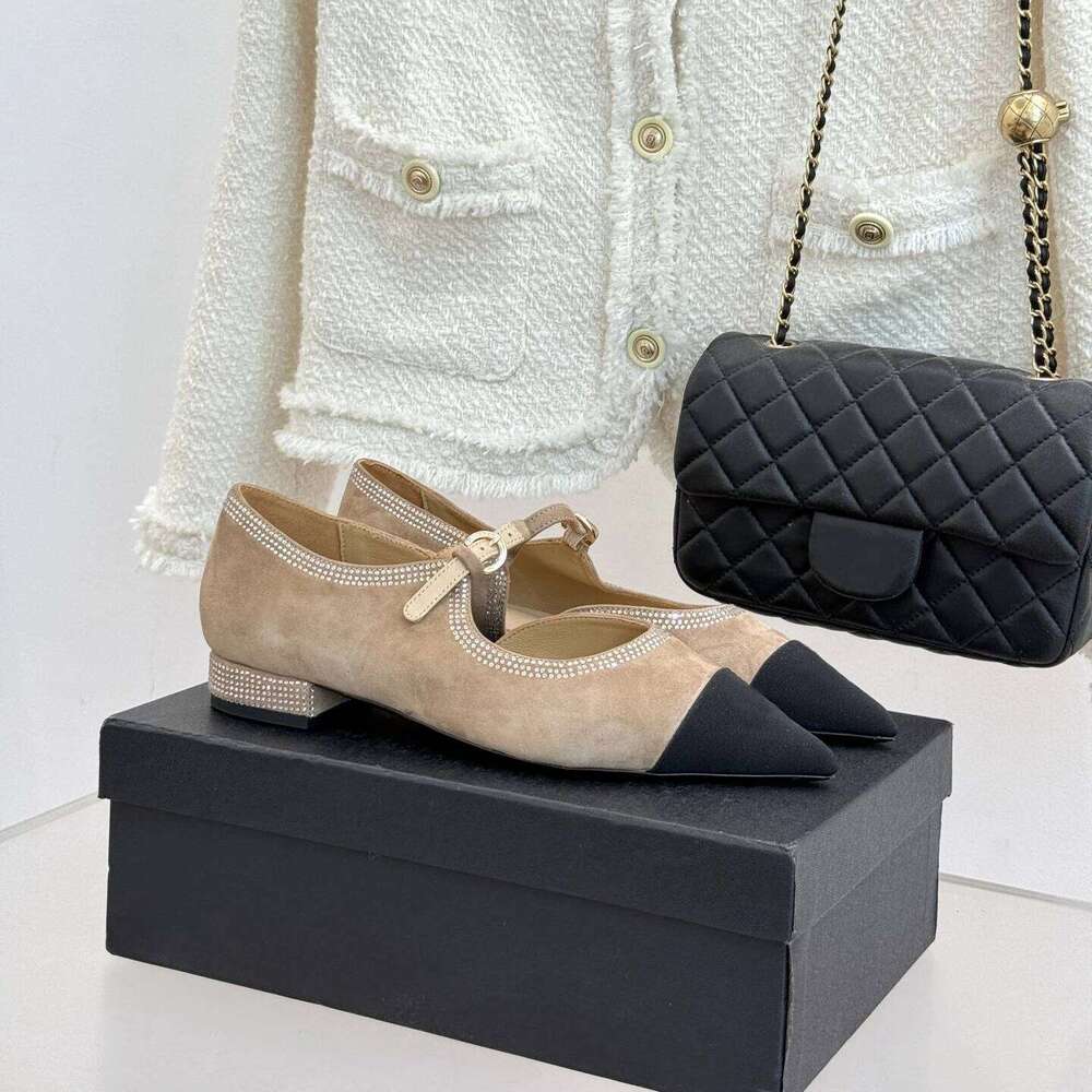 New Women Size35-41 Natural Cow Suede Flats Maey Janes Low Heels Pointed Toes Crystals Designer Shoes Zapatillas De Mujer f0e