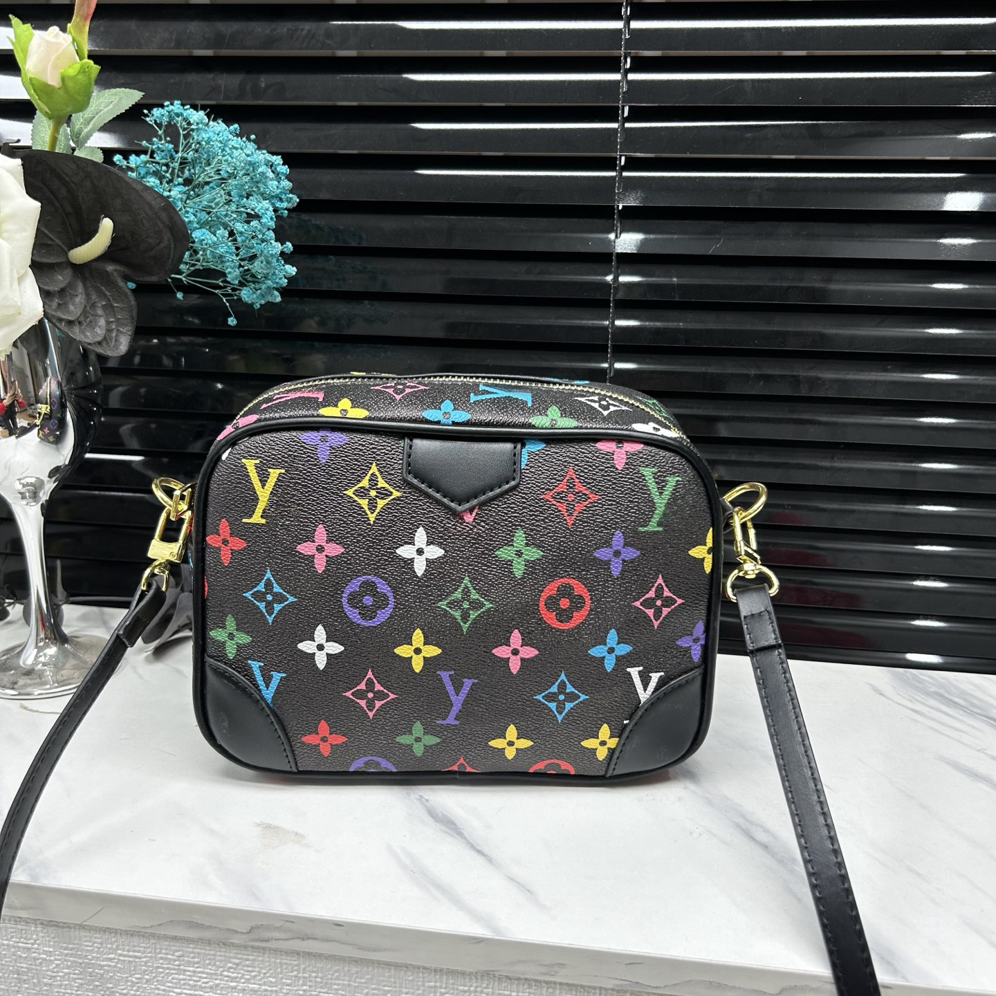Trendy Colorful Prints shoulder bag Crossbody Bag with Vibrant Color Prints Adjustable shoulder strap Zipper Closure Lightweight & Stylish Great for casual outings