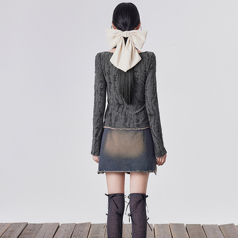 2025 European and American wasteland style fake two-piece camisole tie long sleeved T-shirt spicy girl top women's clothing new designer T-shirt