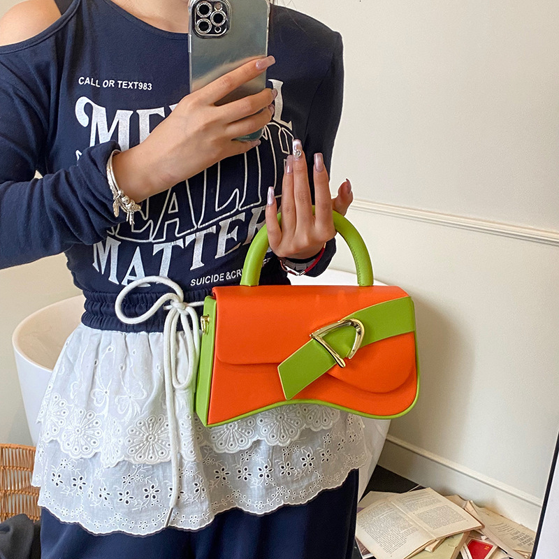 2025 High-End for Women Color-Block Box Multi-Color Texture Light Luxury Commuter Shoulder Crossbody Bag ddmymoon