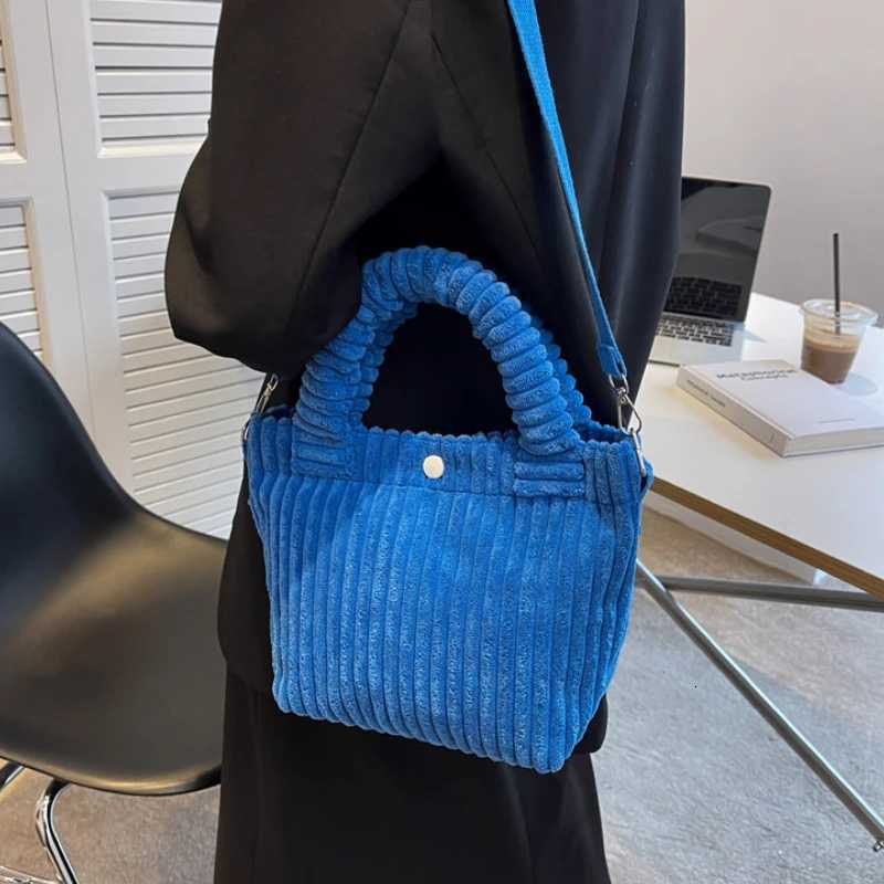 Fashion Corduroy Womens Bag 2022 Trend New Handbags Niche Versatile Bucket Shoulder Bags Female Nylon Button Crossbody Bags Y250730