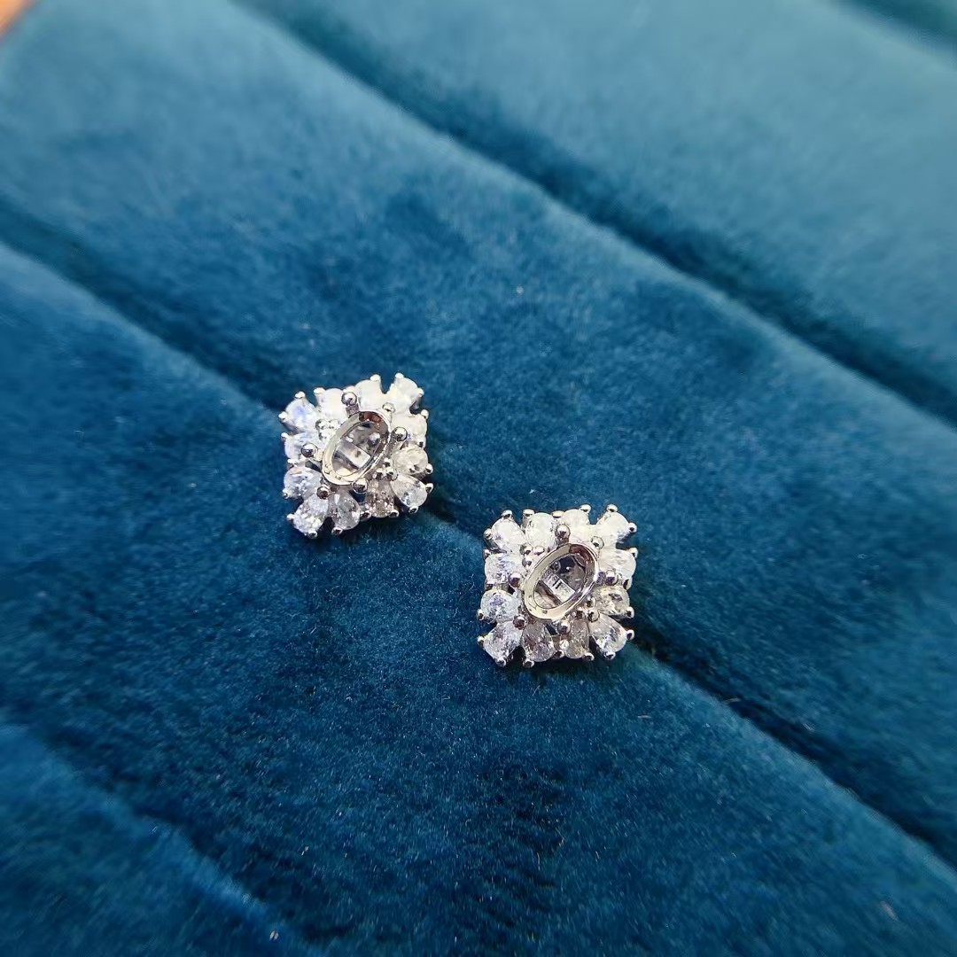 Dazzling 925 silver gemstone earrings setting allergy free 18K gold plated silver stud earrings setting for jewelry DIY